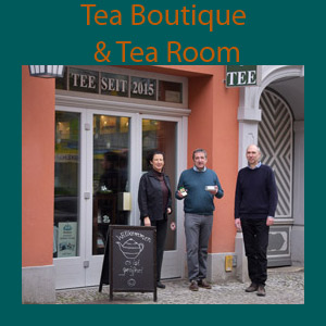 Thomas Lösch und Maria Clauss von StralDigital vor Ort bei "Tea Boutique & Tea Room" in Stralsund